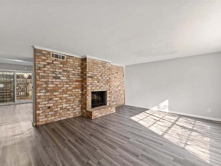 4154 Belle Park Dr — Photo 6