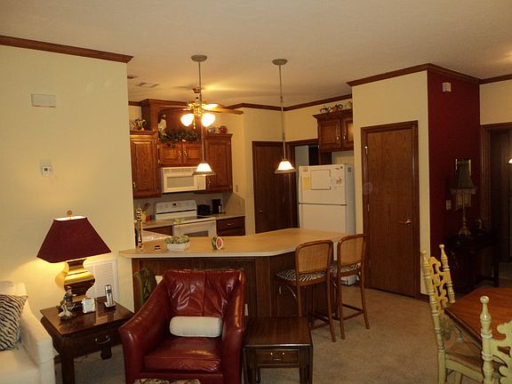 5th image of 24 SW 92nd Pl