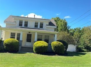 7108 Wakefield Rd, Hiram, OH 44234