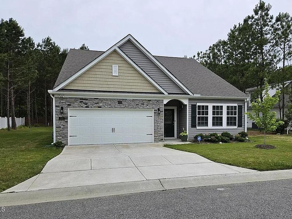 1st image of 222 Lothian
