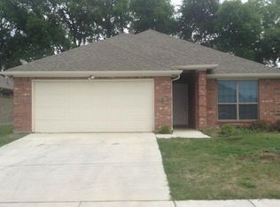 2135 Oakridge Dr, Little Elm, TX 75068