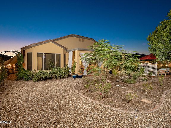 2nd image of 6327 N Oro Vista Ct