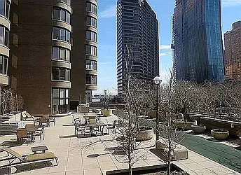 Rented by R New York