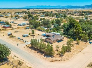 47554 93rd St W, Lancaster, CA 93536