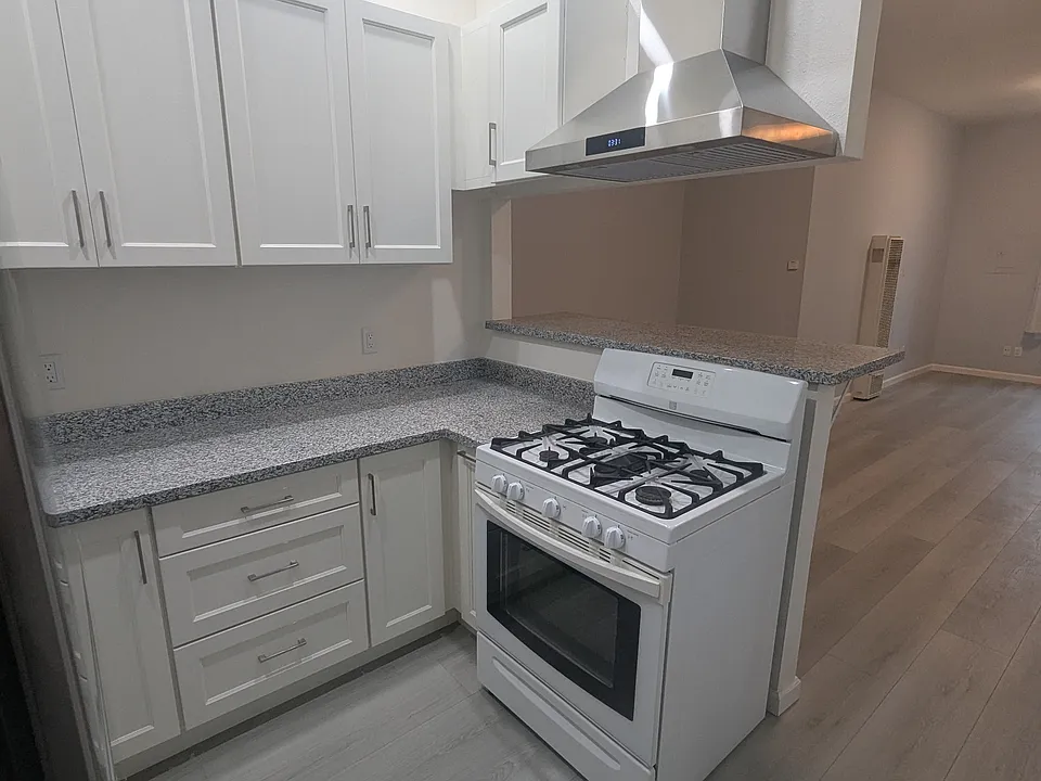 Kitchen and living room
