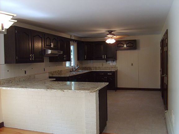 New granite kitchen