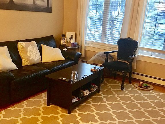 5th image of 20 Woodward Ave #2