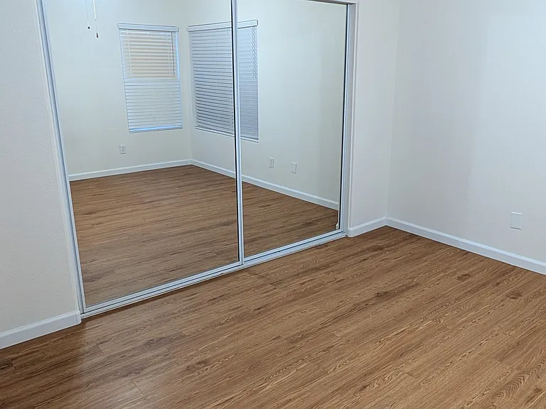 7904 Rotella Dr — Photo 26