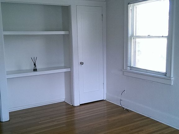 4th image of 550 S 500 E APT 2
