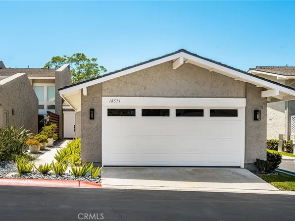 18571 Vallarta Dr, Huntington Beach, CA 92646