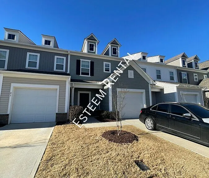 45 Willow Green Dr #1 — Photo 1