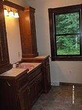 5th image of 495 Royal Oak Cir
