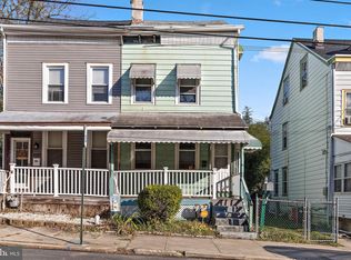1007 Woodside Ave, Upland, PA 19015