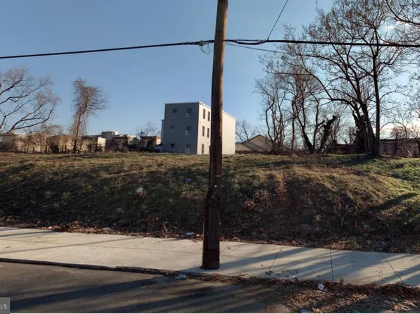 3618 Fairmount Ave, Philadelphia, PA 19104