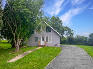 1224 Myra Ct, Somonauk, IL 60552