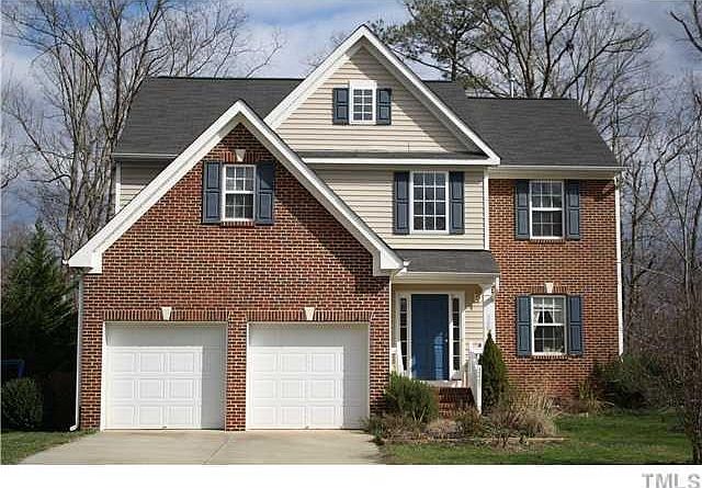 1st image of 2409 Summit Dr