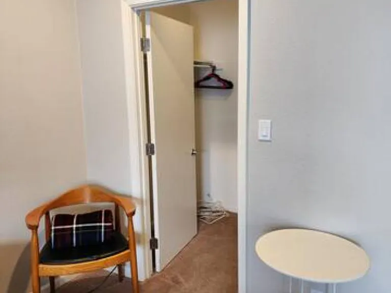 1702 W Tuckey Ln #201 — Photo 9