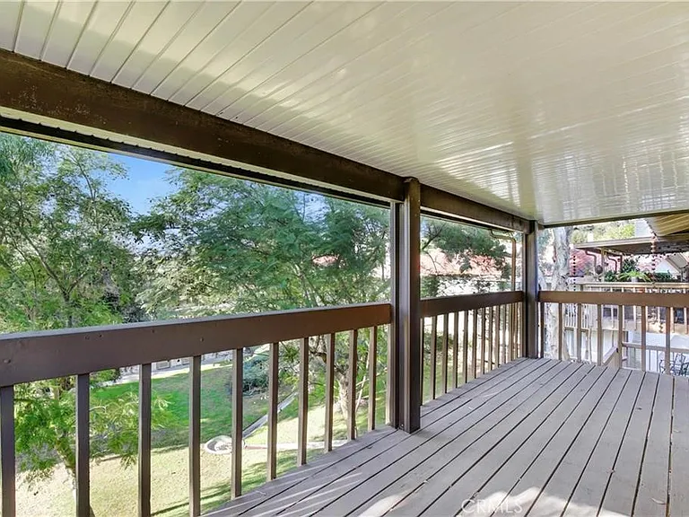 8024 Valle Vista Dr — Photo 4