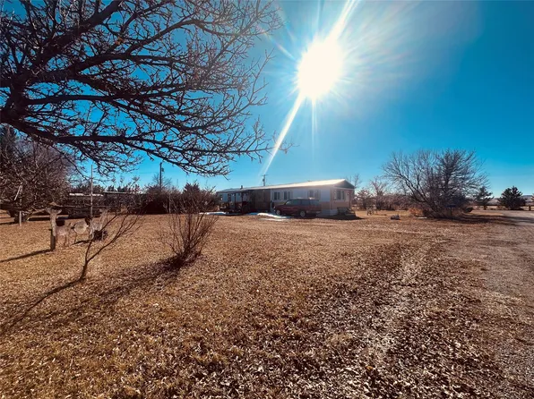 611 3rd Ave SW, Choteau, MT 59422