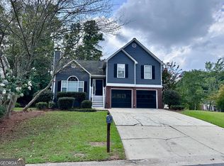1103 Marina Ln, Acworth, GA 30101