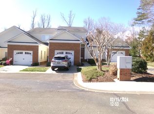 204 Edgewood Cir, Halifax, VA 24558