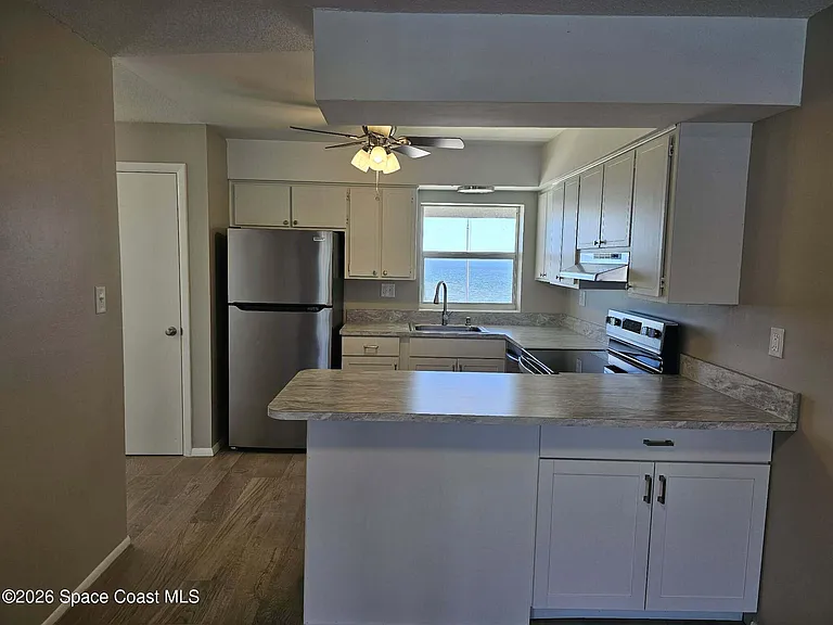 190 E Olmstead Dr #M1 — Photo 11