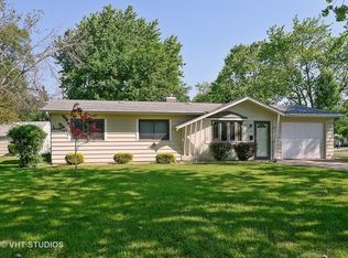 32 Wyndham Dr, Montgomery, IL 60538