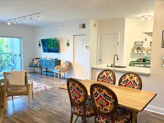 5th image of 3307 Tuscany Way