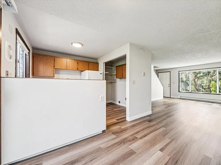 5847-5855 SE Holgate Blvd #5855 — Photo 8