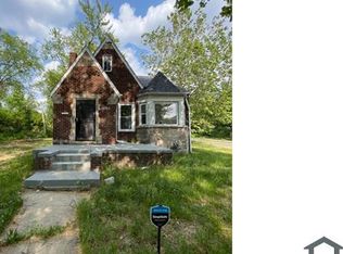 9900 Ward St, Detroit, MI 48227