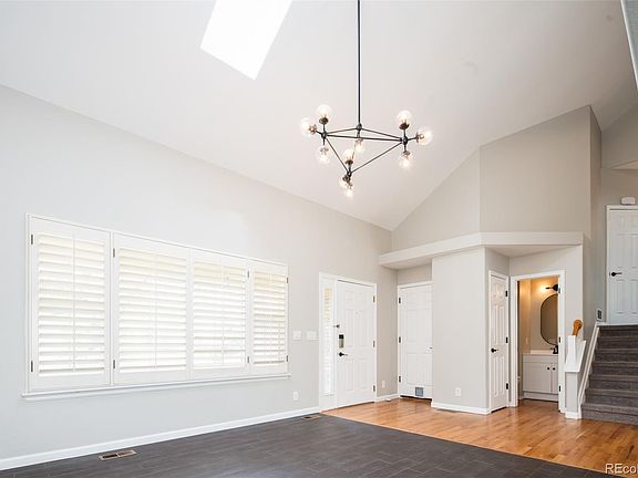 4th image of 2613 Fernwood Place