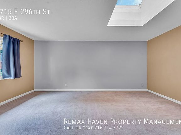 5th image of 1715 E 296th St