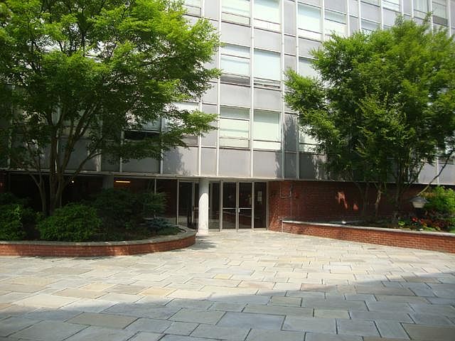 1st image of 80 Park St APT 54