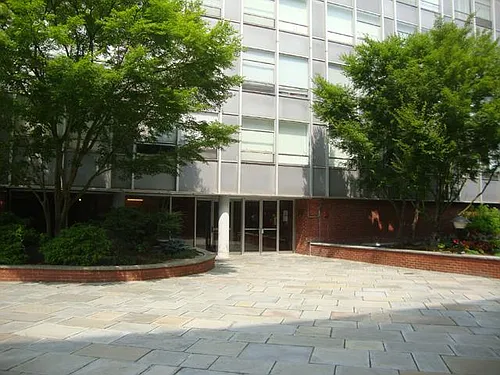 80 Park St #54 Photo 1