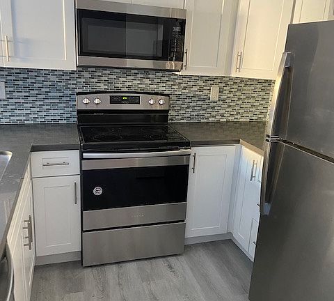 2nd image of 360 N Cerritos Ave APT 9