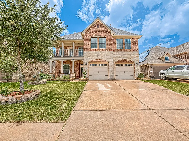 5626 Jay Thrush Dr — Photo 1