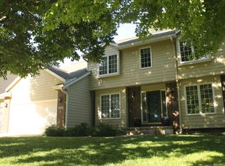 1005 55th St, West Des Moines, IA 50266