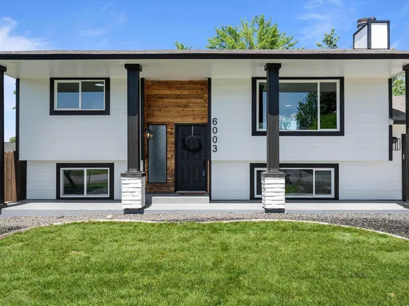 6003 W Okanogan Loop, Kennewick, WA 99336
