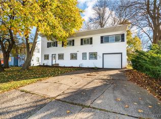 987 Wehrle Dr, Williamsville, NY 14221