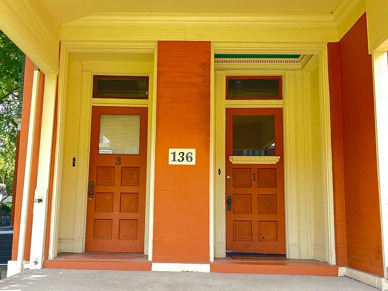 136 E 25th St #1 — Photo 1