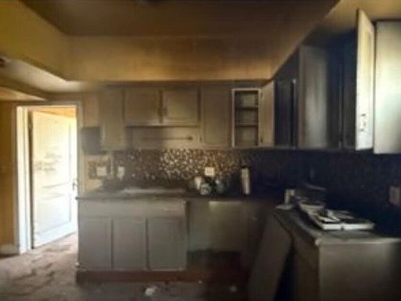 3rd image of 600 Pierce St