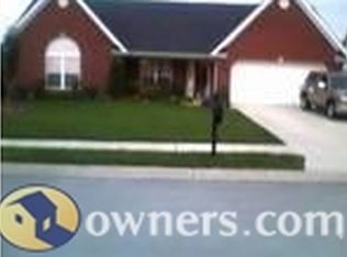 5510 Silktree Trl, Jeffersonville, IN 47130