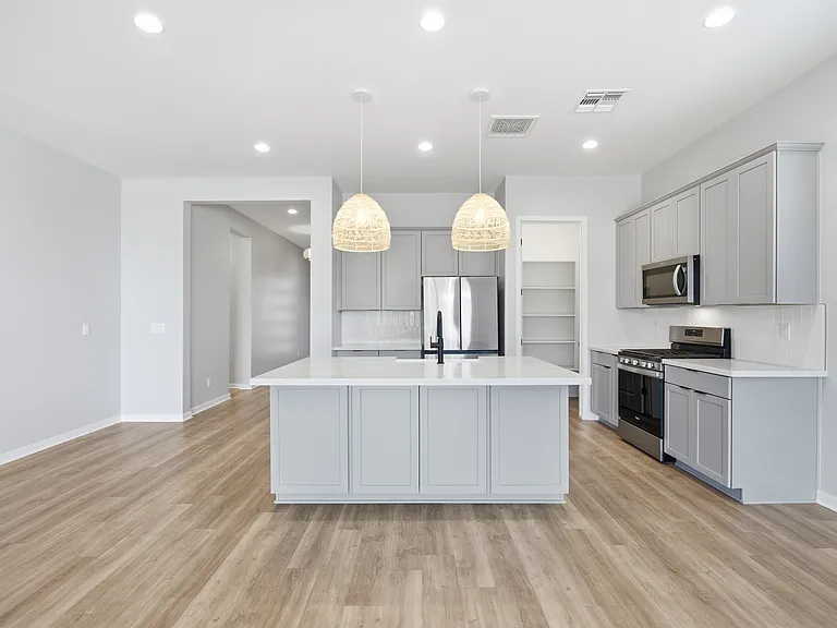 10051 E Talon Ave — Photo 24