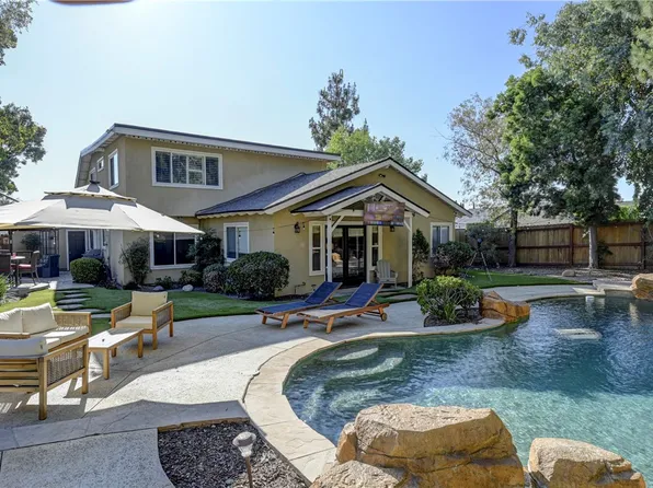 6122 Amberdale Dr, Yorba Linda, CA 92886