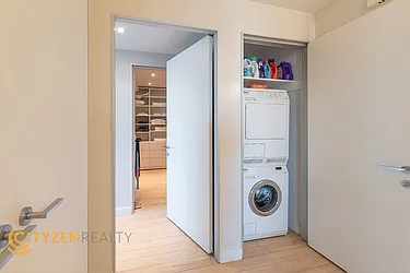 Rented by City Zen Realty