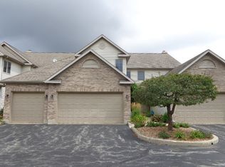 12 Meadow Trl W, Dekalb, IL 60115