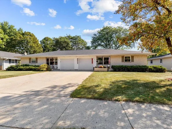 531 North 18th AVENUE #533, West Bend, WI 53090