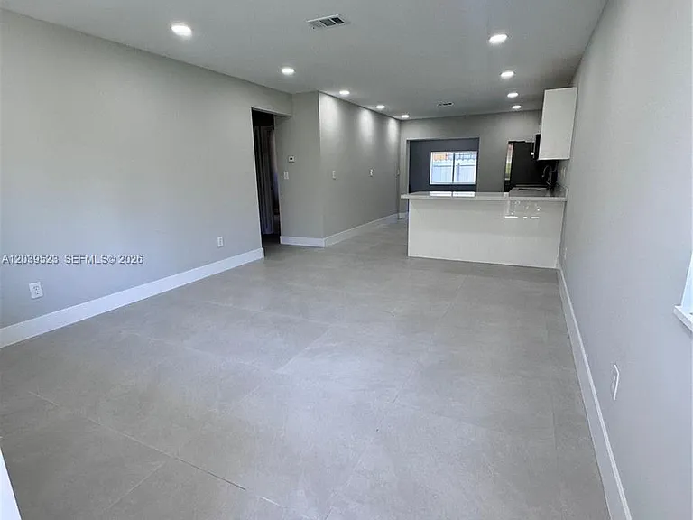 850 NW 109th St #852 — Photo 3