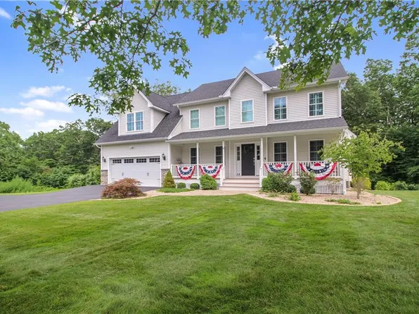 28 Randeau Psge, Westerly, RI 02891