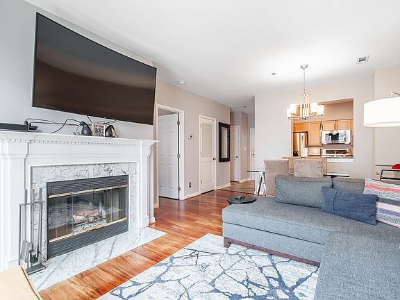 5th image of 1200 Braddock Pl APT 806
